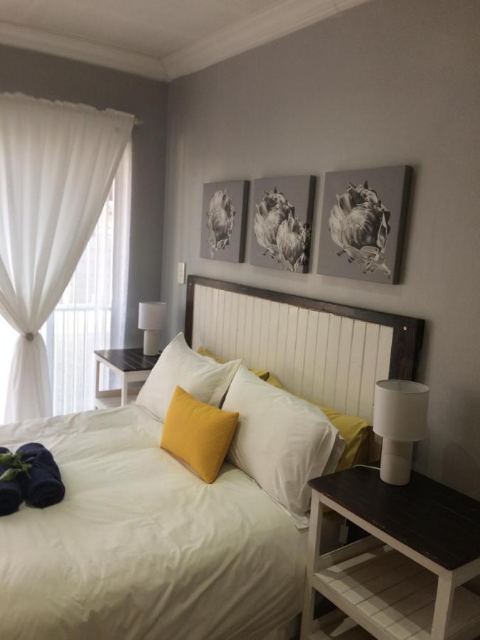 B&B 464 On 22Nd Ave พริทอเรีย ภายนอก รูปภาพ